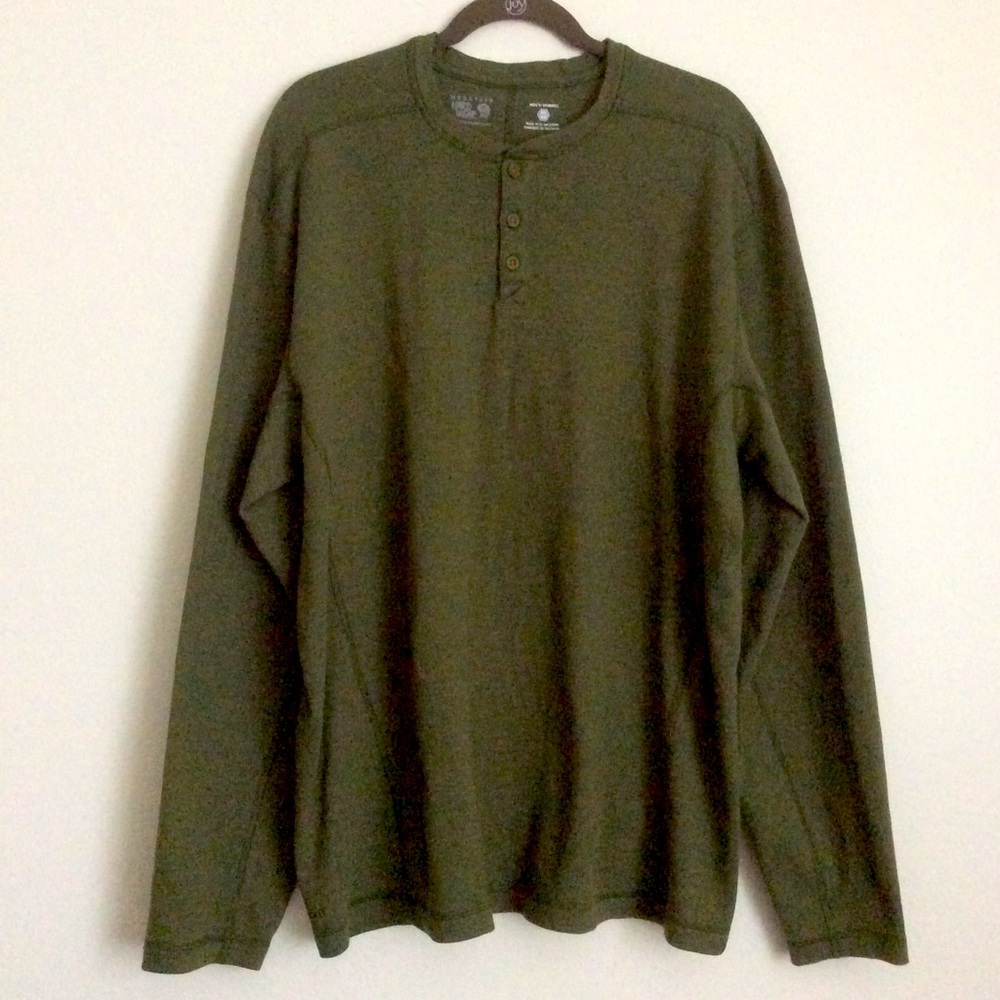 Mountain Hardwear Green Long Sleeve Shirt